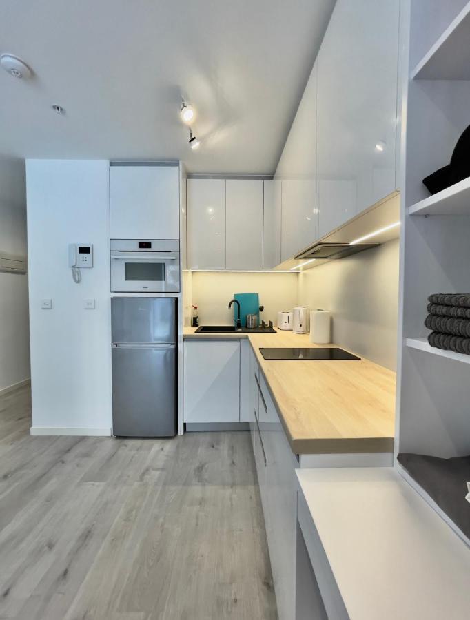 Holiday Studio Apartment Near The Beach And City Centre Gibraltar Bagian luar foto