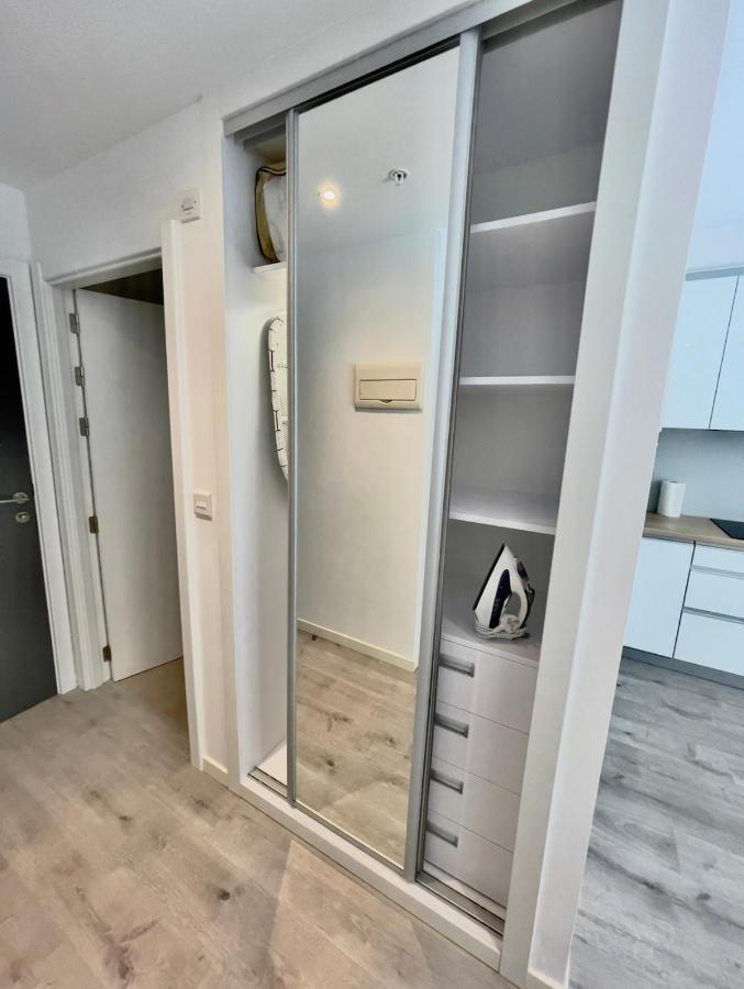 Holiday Studio Apartment Near The Beach And City Centre Gibraltar Bagian luar foto