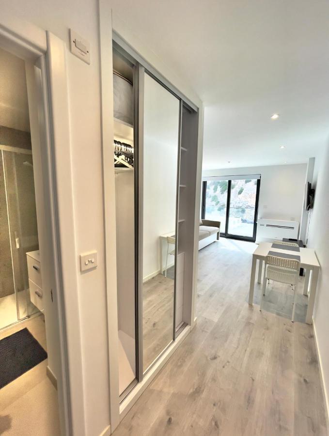Holiday Studio Apartment Near The Beach And City Centre Gibraltar Bagian luar foto
